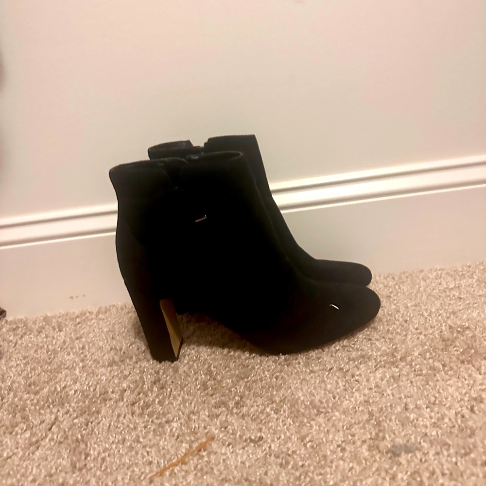 Suede Sock Boots
Women's Size: 8.5